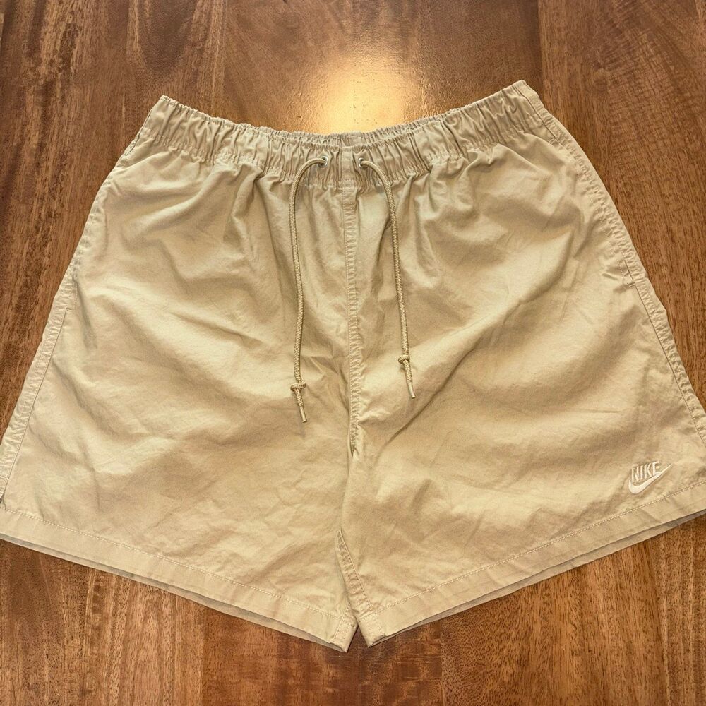 Nike Club Flow Shorts Mens Medium Tan NWT Cotton Elastic Waist Drawstring